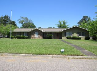 3206 Tennyson Dr, Dothan, AL 36305