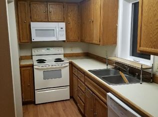 2806 S Barnette St APT 4, Fairbanks, AK 99701