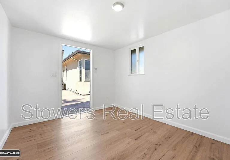 8049 Elgin Ln — Photo 39