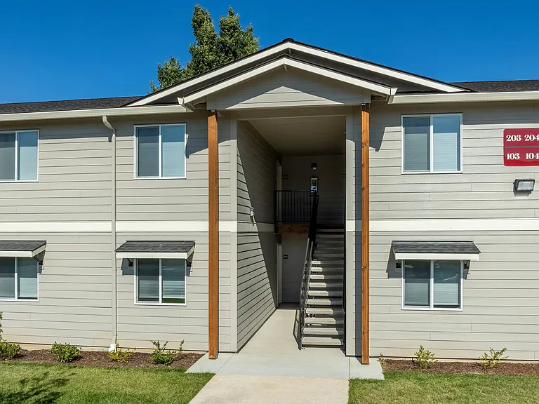 Cherry Springs Apartments — Photo 3