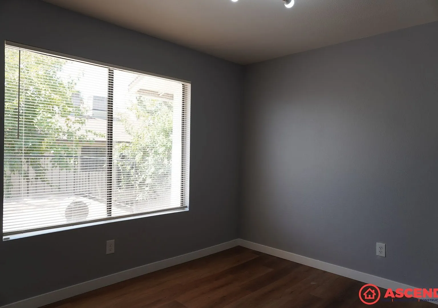 2905 La Costa St — Photo 4