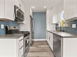 3729 Vinton Ave #204, Los Angeles, CA 90034
