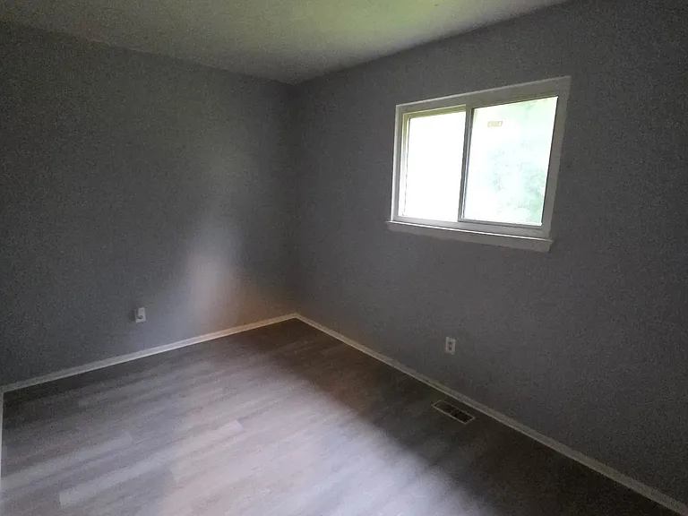 6630 Eastmont Dr — Photo 8