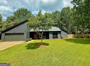 600 Applewood Ln NW, Marietta, GA 30064