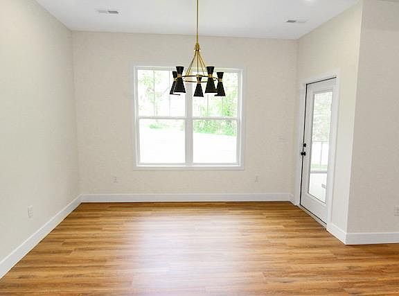 5th image of 1437 Kimbel Ln