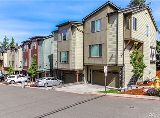 324 S 47th St #B, Renton, WA 98055