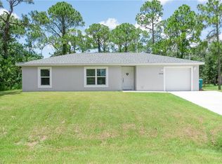 6004 S Moss Cir, Labelle, FL 33935