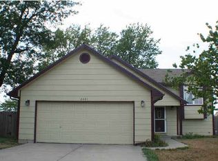 2401 Pembroke Ct, Augusta, KS 67010