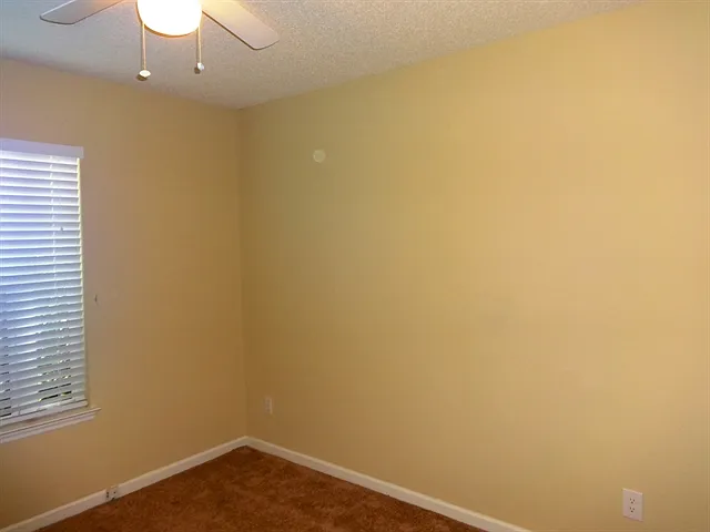 103 Scottswood Dr N — Photo 13