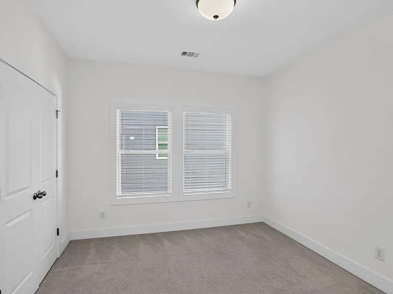 1241 Westshore Dr — Photo 19