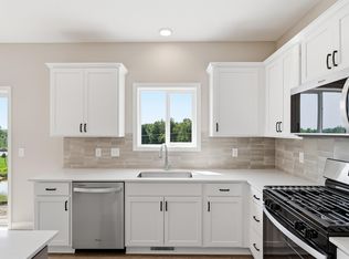 906 Brandenburg Ln, Waverly, MN 55390