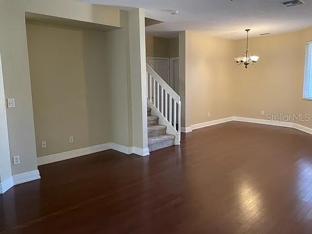 17563 Cherry Ridge Ln — Photo 6