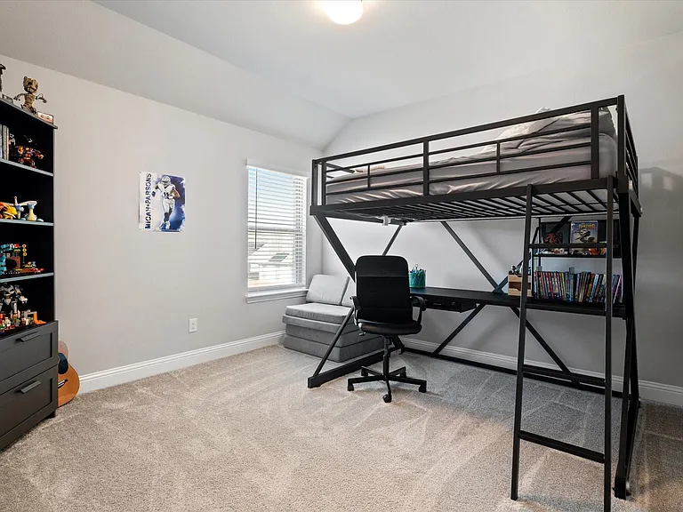 405 Rosie Ct — Photo 18