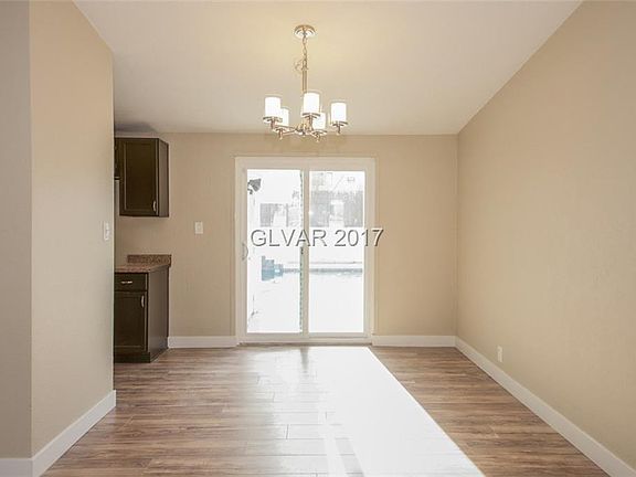 4th image of 5141 Sun Valley Dr