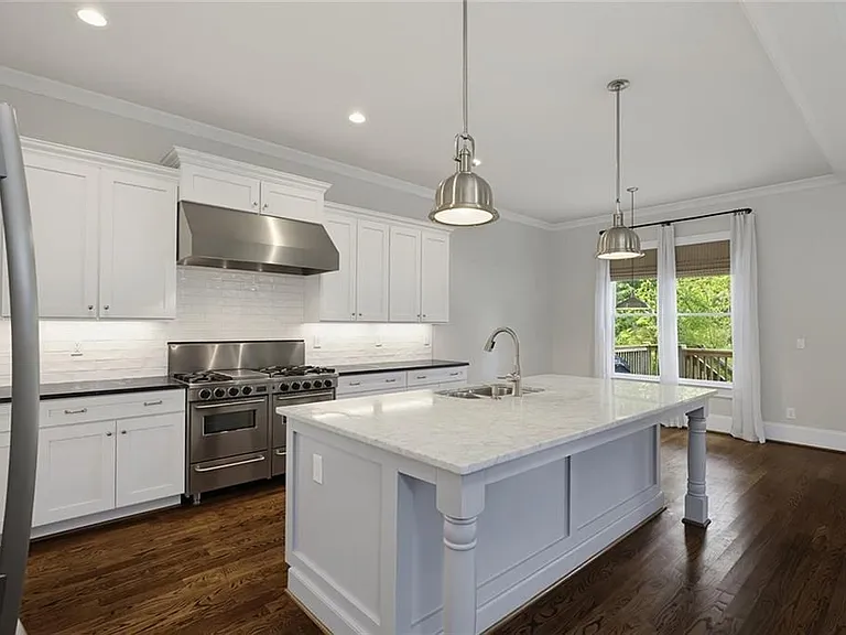1452 Woodland Hills Dr — Photo 21