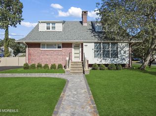 227 Chatham Avenue, Oakhurst, NJ 07755