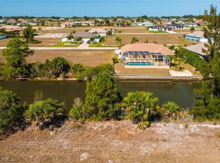 2018 NW 32nd Pl, Cape Coral, FL 33993