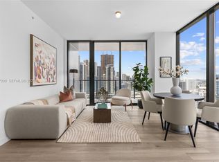 Eleven Hotel And Residenc, Miami, FL 33132