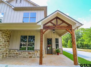 1822 Oak Rdg, Saint Hideaway, TX 75771