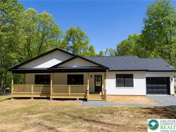 103 Burnshaw Lane Penn, Forest Township, PA 18210