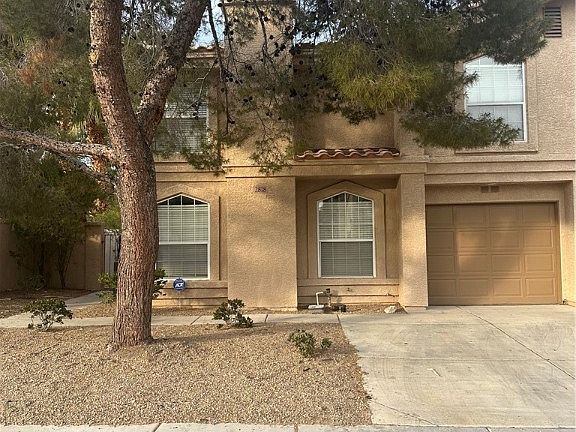 2nd image of 2818 Briar Knoll Dr #0
