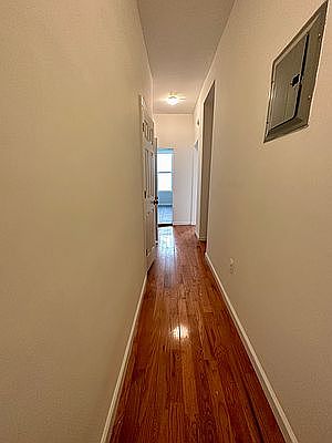 5th image of 755 Rogers Ave