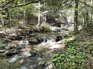 41 Oxford Rd, Pleasant Valley, NY 12569