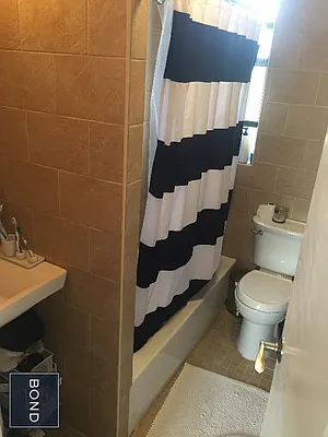 Rented by Bond New York | media 18