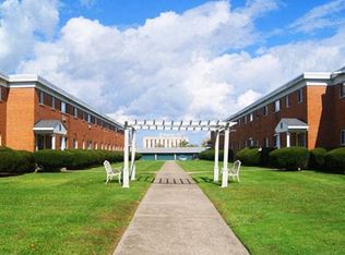 Emerald Village Apartments, Willoughby, OH 44094