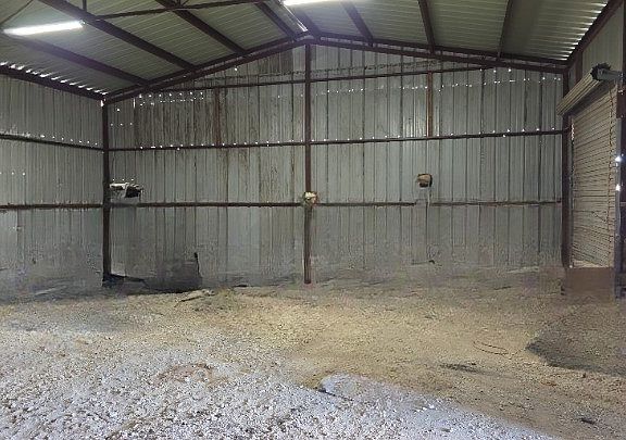 3rd image of 277 Deer Shadow Cir