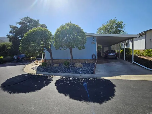 8975 Lawrence Welk Dr Spc 371, Escondido, CA 92026