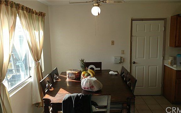 4th image of 1420 E La Deney Dr