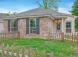 1973 Ravier Ln, Sunshine, LA 70780