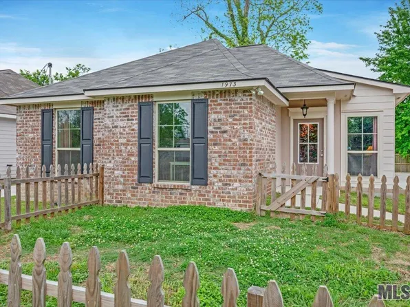 1973 Ravier Ln, Sunshine, LA 70780