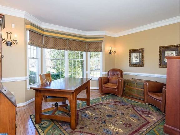 4th image of 106 Bobtail Dr