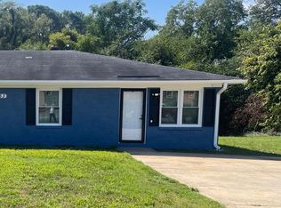 153 Martin Luther King Dr #B, Newnan, GA 30263