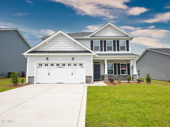 105 Sea Breeze Court, Sneads Ferry, NC 28460