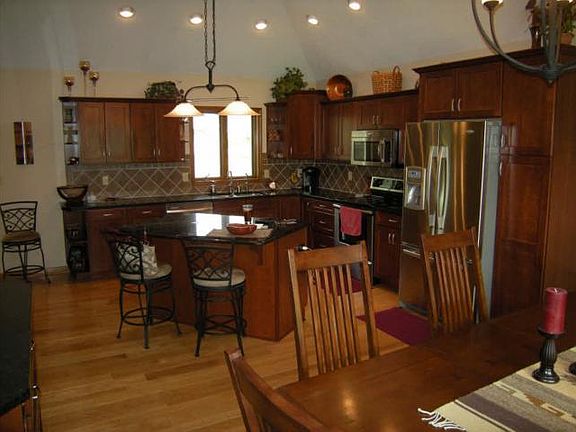 4th image of 5766 S County Road 700 E