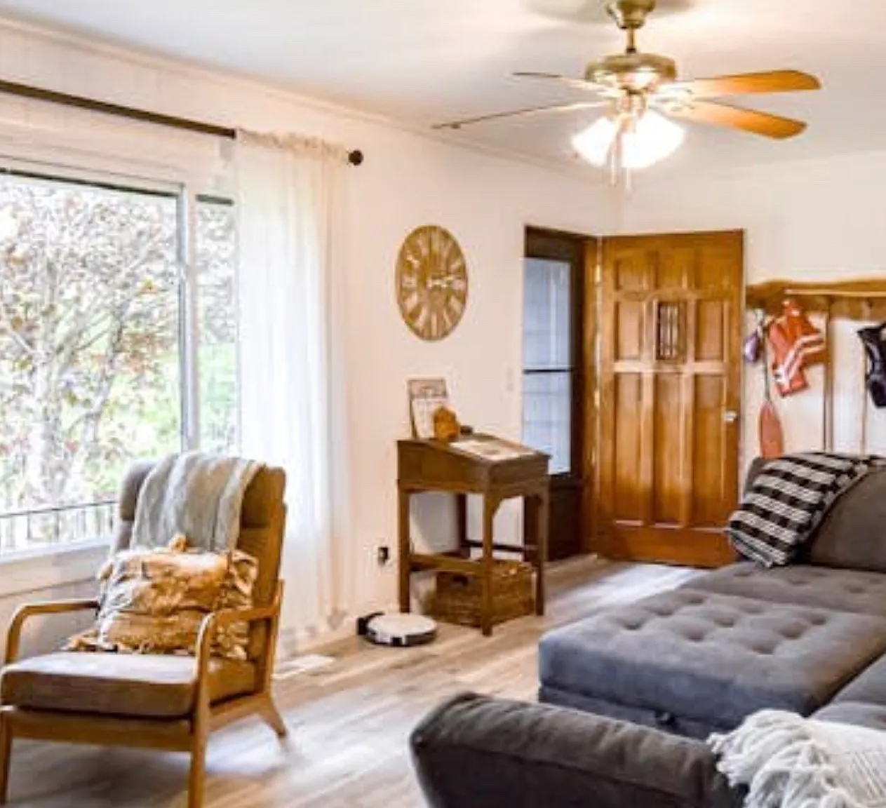 3 bed, 2.5 bath, 1600 sqft, $2,150 — Photo 3