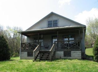 421 Eblen Cave Rd, Lenoir City, TN 37771