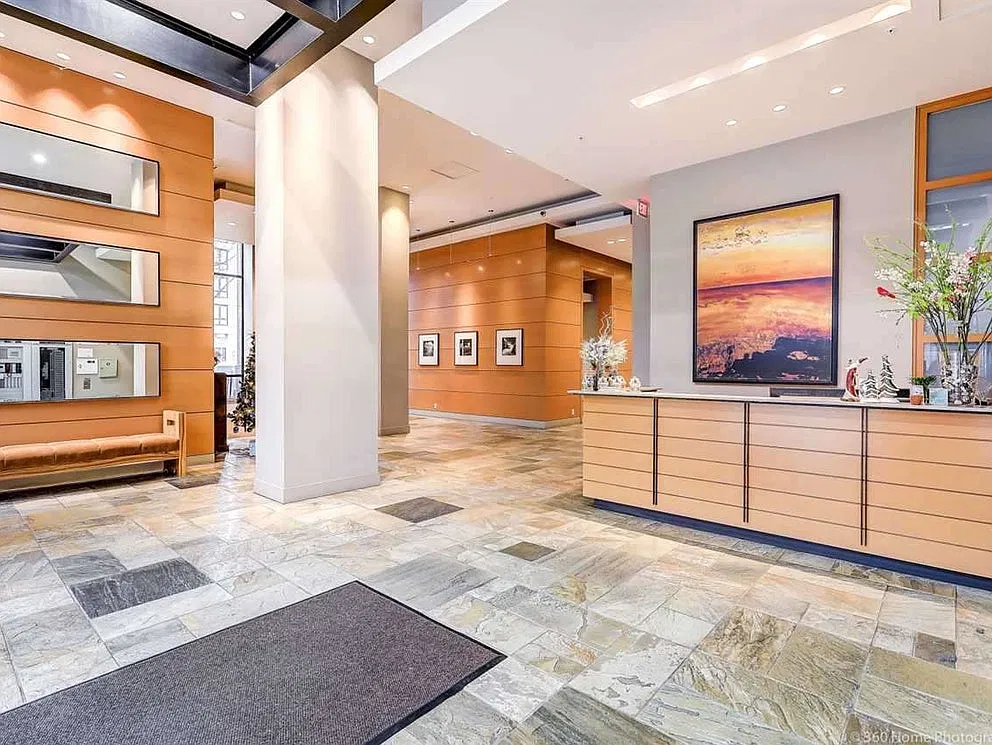 1 bed, 555 sqft, $2,300 — Photo 3