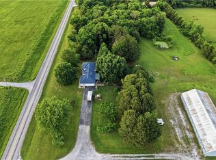 703 NE 102p Rd, Clinton, MO 64735