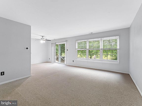 2nd image of 5 Larkspur Ct
