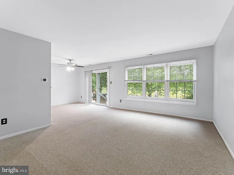 5 Larkspur Ct — Photo 2