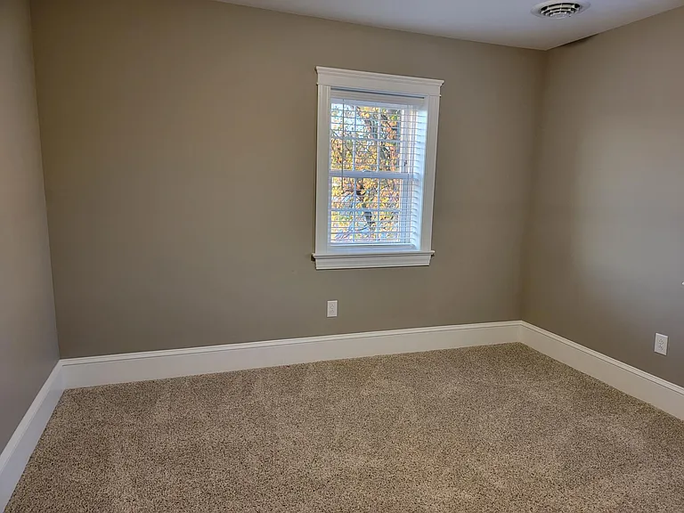 3945 Conrad Weiser Pkwy — Photo 24