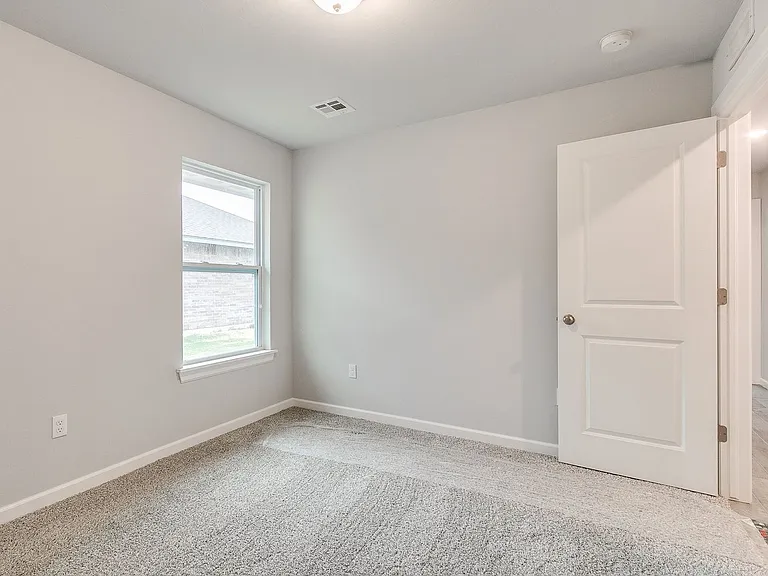 1680 Addington Rd — Photo 11