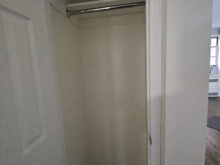 4331 Ithaca St #307 — Photo 9