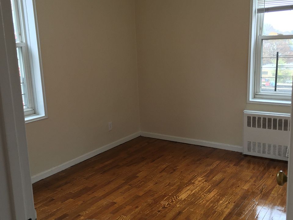 2nd image of 3310 Avenue H APT 3K