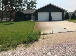 1873 Sandy Point Dr, West Point, NE 68788