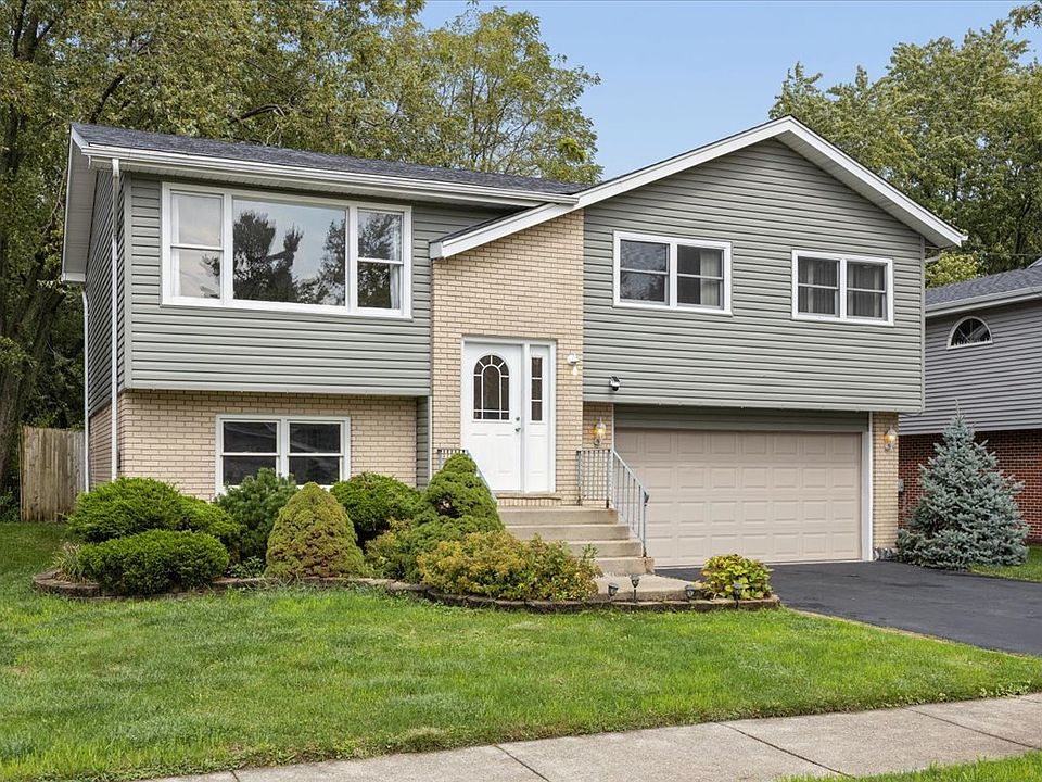 1st image of 4352 150th St